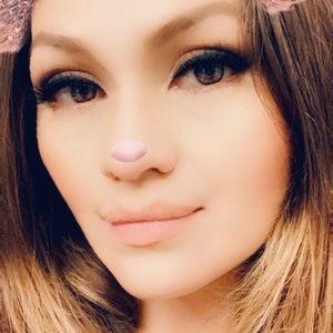 Meet your Posher, Denisse